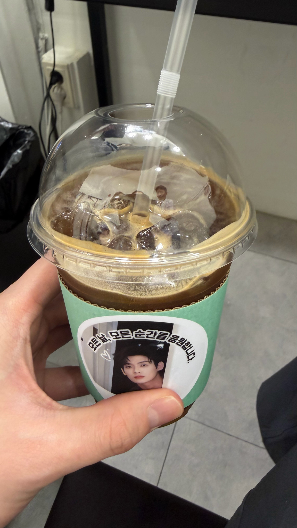 这贴纸挺萌