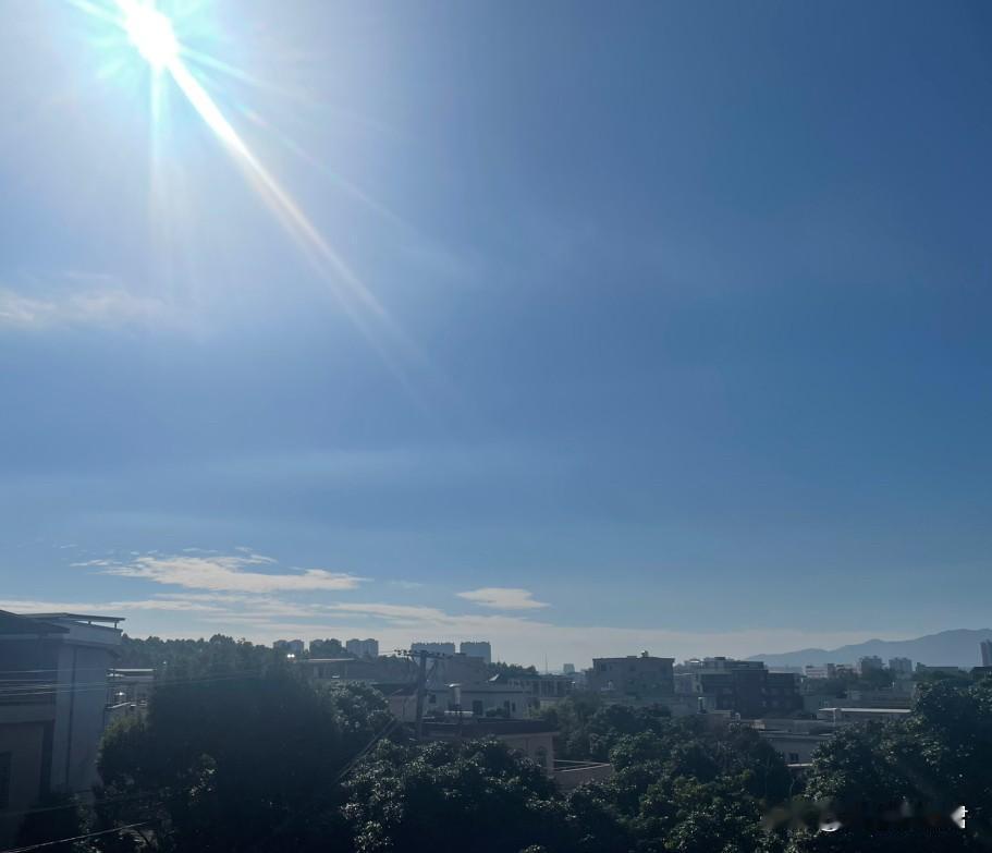 这男人就是太闲了，不惜福。一男子，32岁，和老婆结婚9年，孩子8岁了，老婆赚钱能