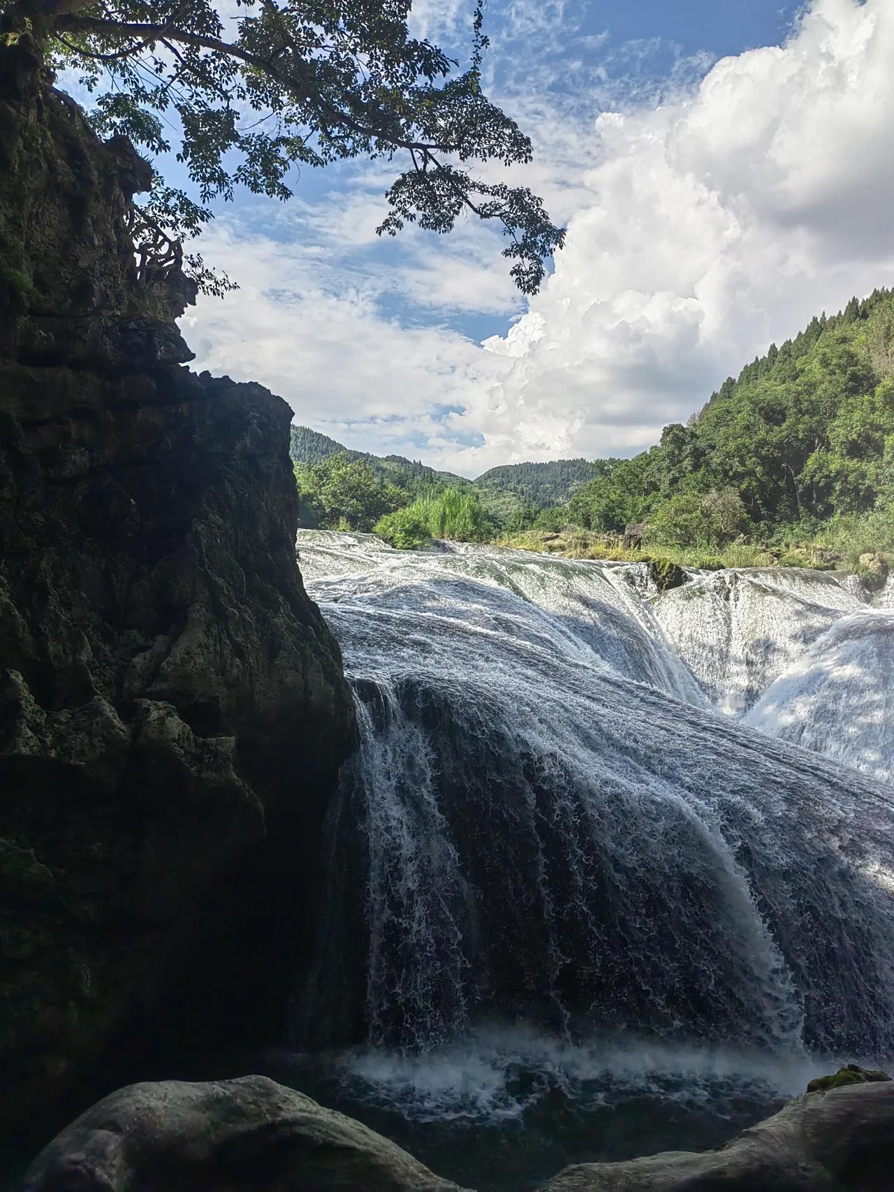 一个人独自旅居了将近9年了。今天说说在旅居中的一些经验。9年旅居生涯，我走遍