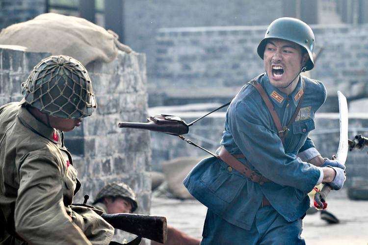 1940年，两名中国特工走进日军戒备森严的会馆，枪响五分钟后，天皇外甥当场毙命—