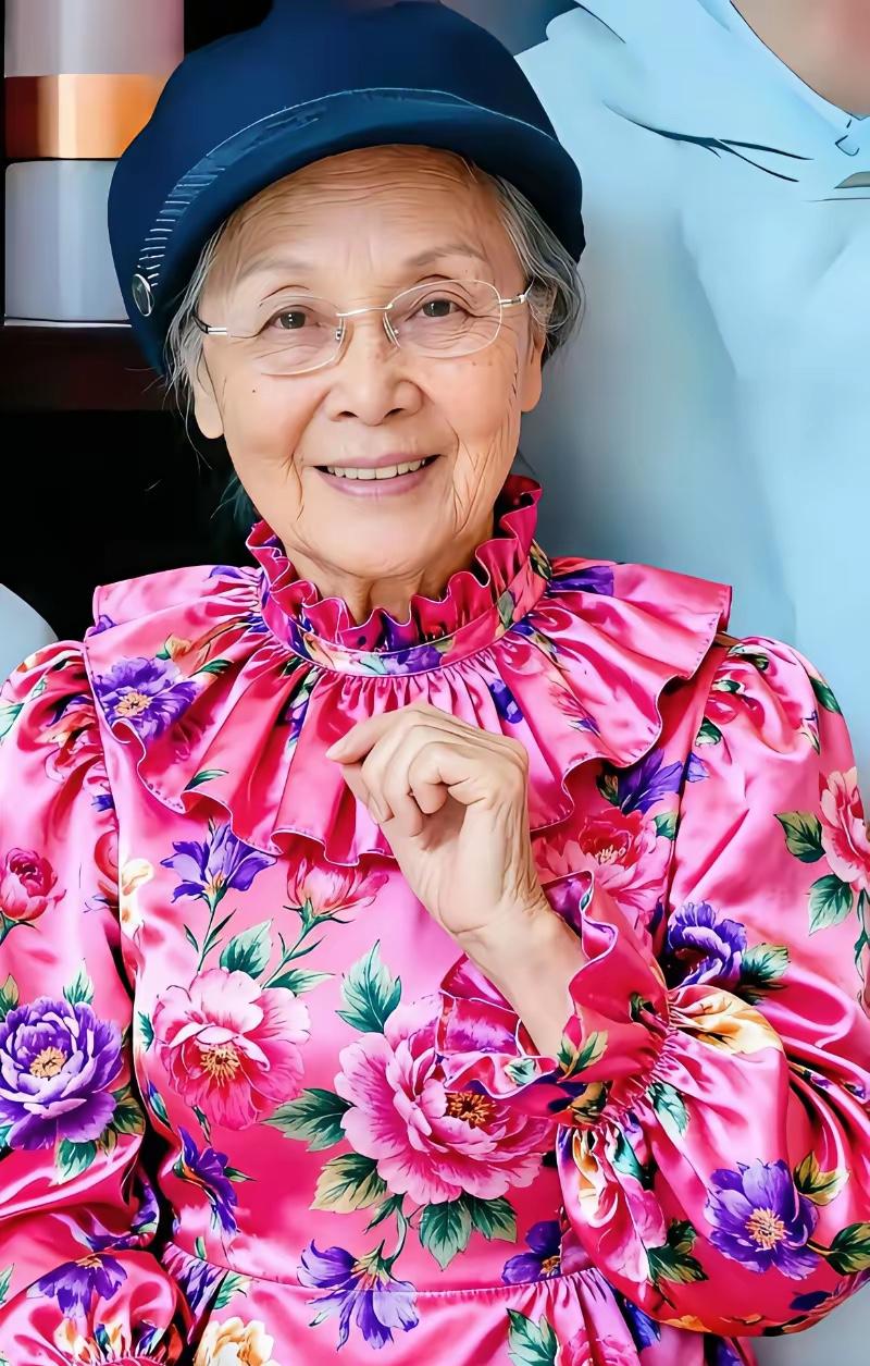 女神已经老了，美人也会老，今年82岁了