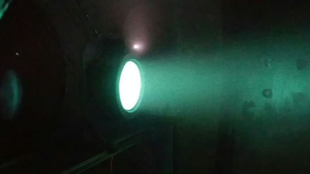 天问二号天问二号小行星探测器采用LIPS-300S离子电推系统，这是我国首颗应