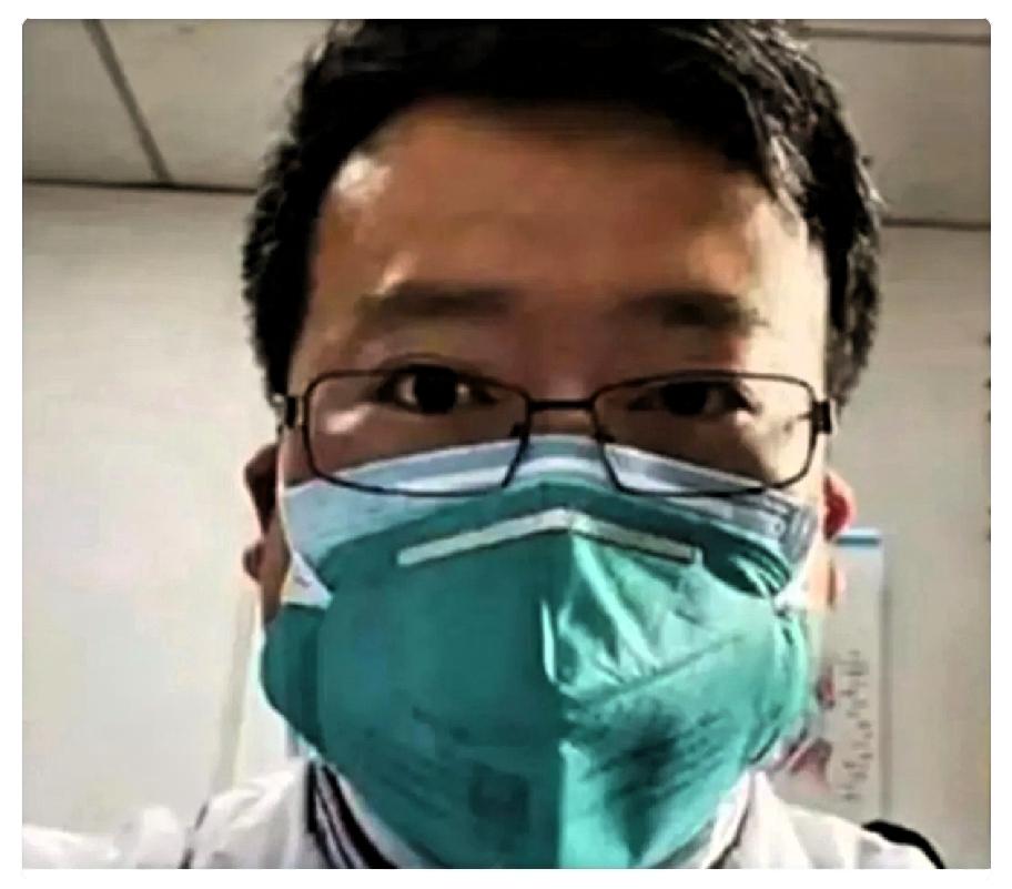 清明又至，白菊寄哀思。六年了，我们从未忘记。有的人走了，却永远活在人们心