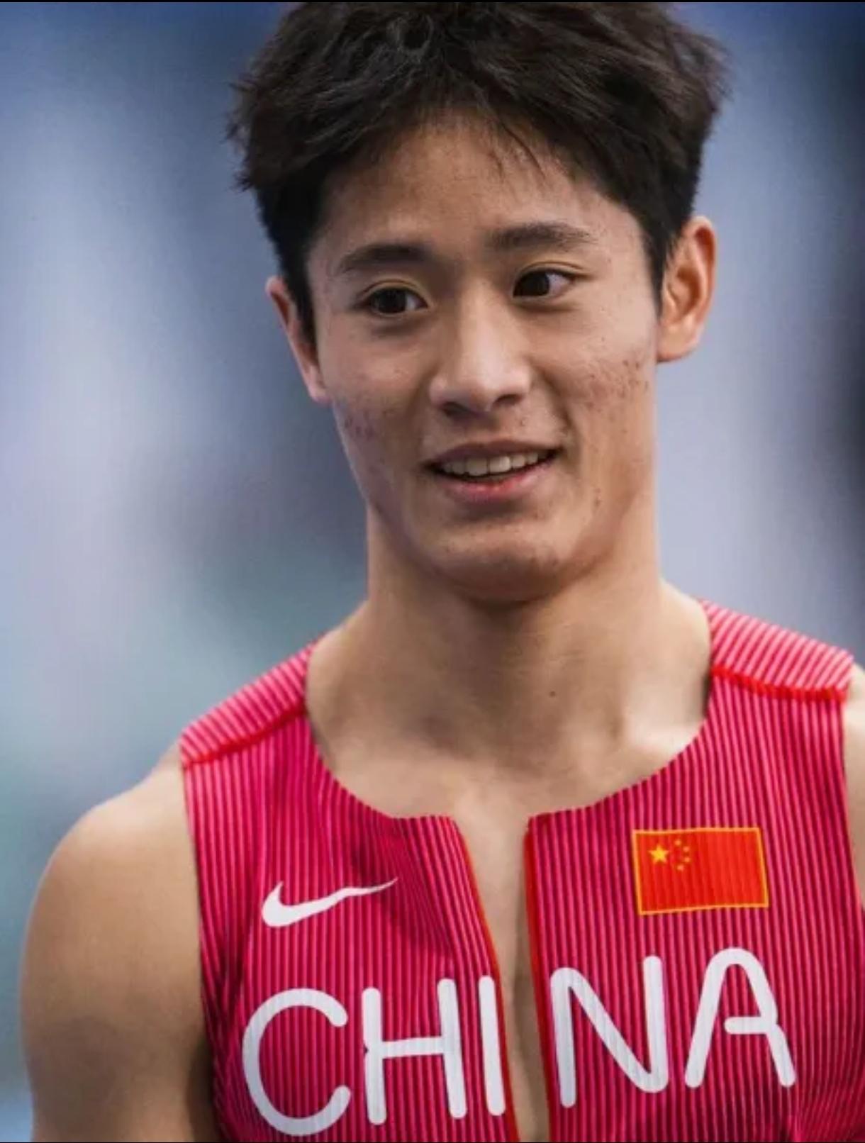 邓信锐会是下一个跑进10秒的中国百米选手吗？03年出生，苏炳添的暨大师弟，