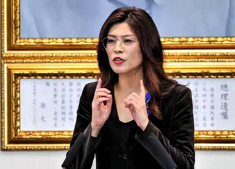 7月15日国台办重磅回应郑丽文诉求，澎湖小三通呼声获正面呼应，民进党人为封关困住