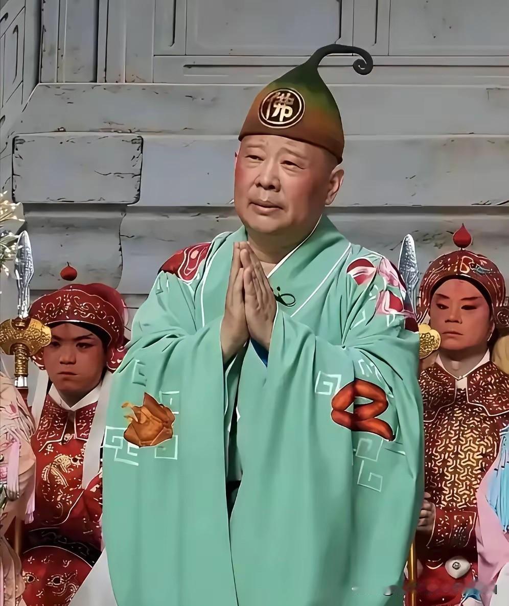 别再被骗了！郭德纲拜侯耀文根本不是为学艺，真实原因太现实！很多人一直误解了