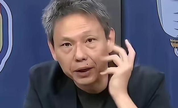 台湾名嘴谢寒冰说：大陆现在一直指责高市什么？就是高市要复辟军国主义，如果在大陆这
