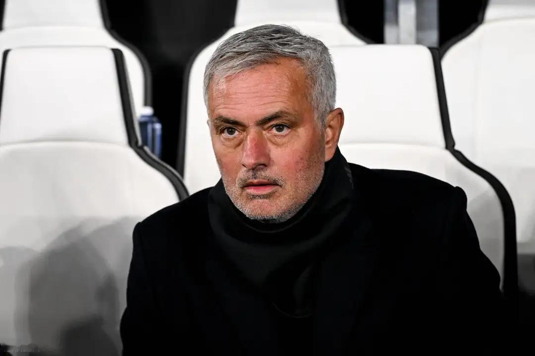 【穆里尼奥很想赢，但实力不允许，欧冠关键战不敌斯帕莱蒂】欧冠联赛阶段第7轮，尤文