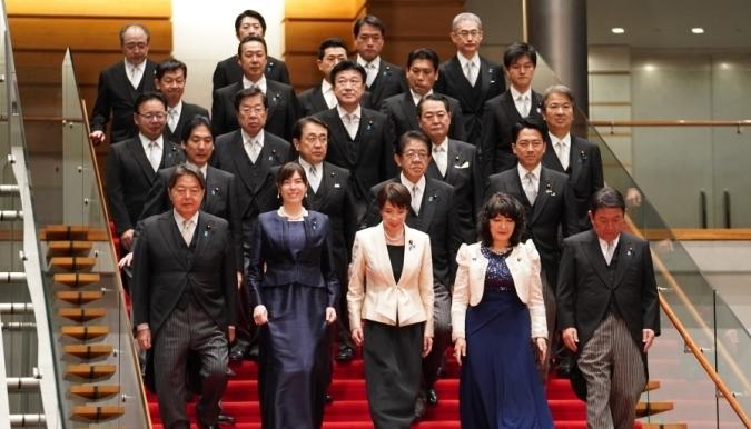 9月17日，高市早苗内阁突然小重组，最大“震撼弹”不是维新会谁入阁，而是总务大臣