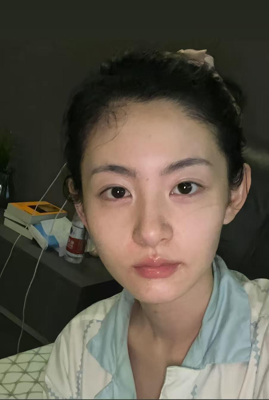 一直很喜欢赵晴的颜！​​​
