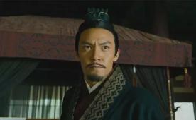 孙权三弟孙翊遇刺身亡。建安九年的丹杨太守府宴会上，宾客们刚端起酒杯就纷纷倒地