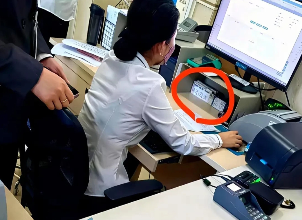 是什么样的工作？让她如此警醒自己