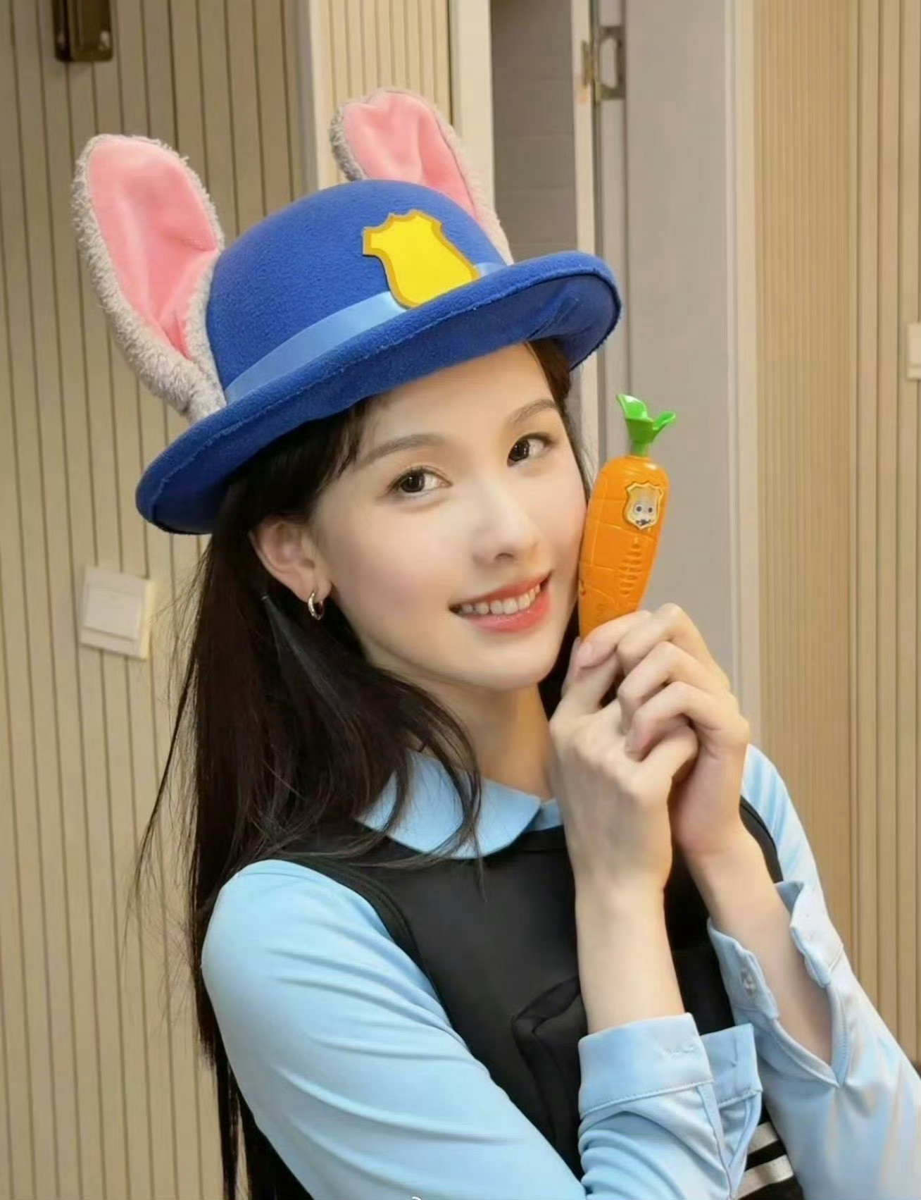 兔子警官陈都灵我们嘟嘟就这样萌翻全世界吧