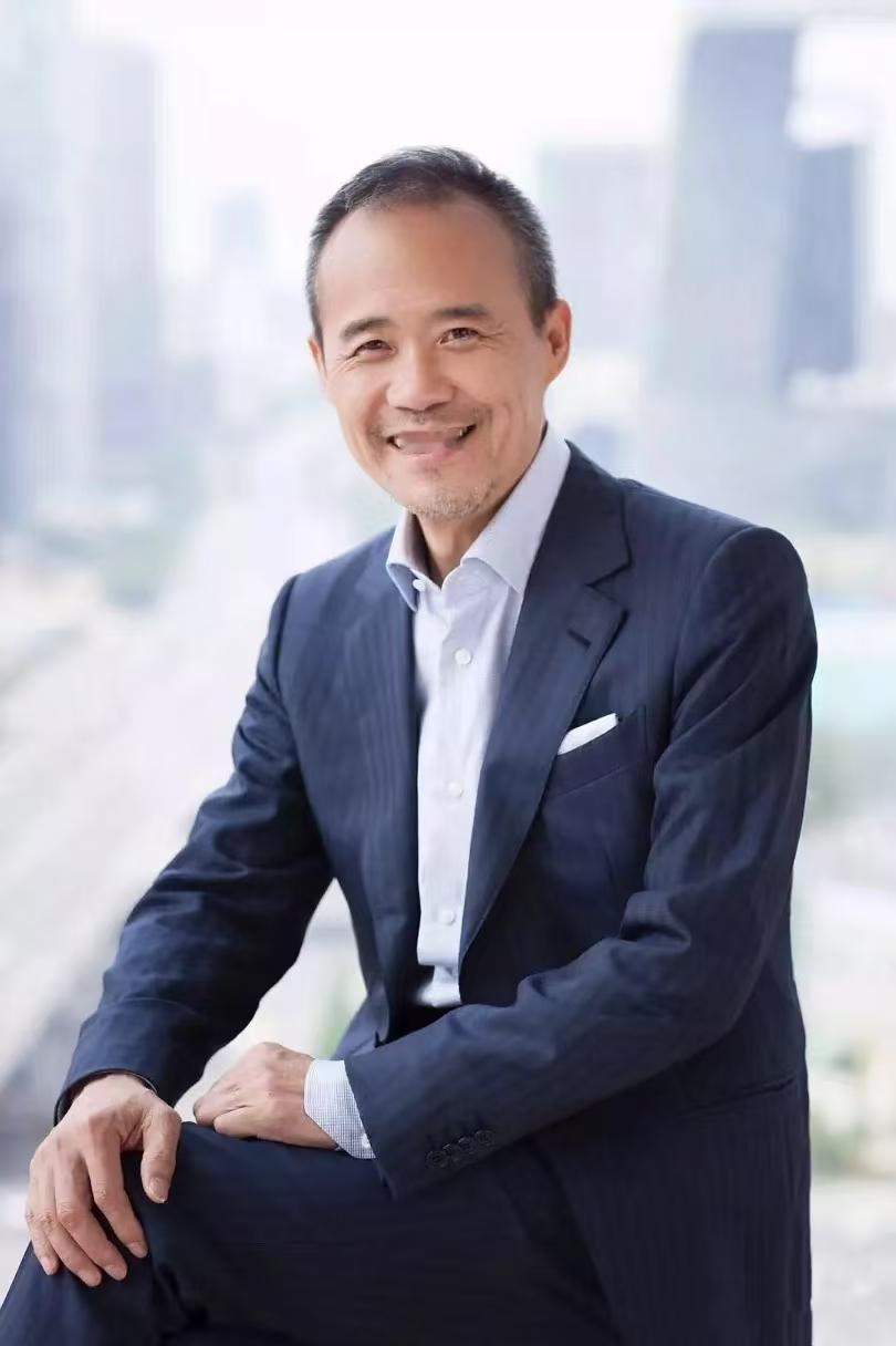 发现没有？王石现在最头疼的事儿，可能就是他亲手带大的万科如今有点“难”，