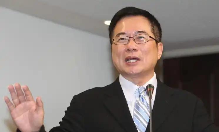 .蔡正元这话算是点破了中国“雄而不霸”的困境！菲律宾、日本敢在中国面前蹦跶，真