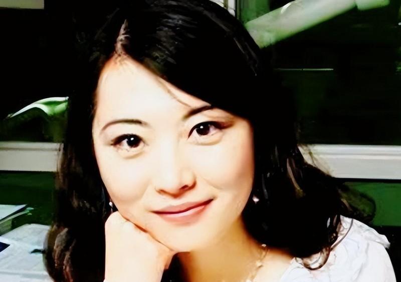 2000年河南14岁少女，满分750分被清华录取，赴美留学后不愿回国何碧玉出生
