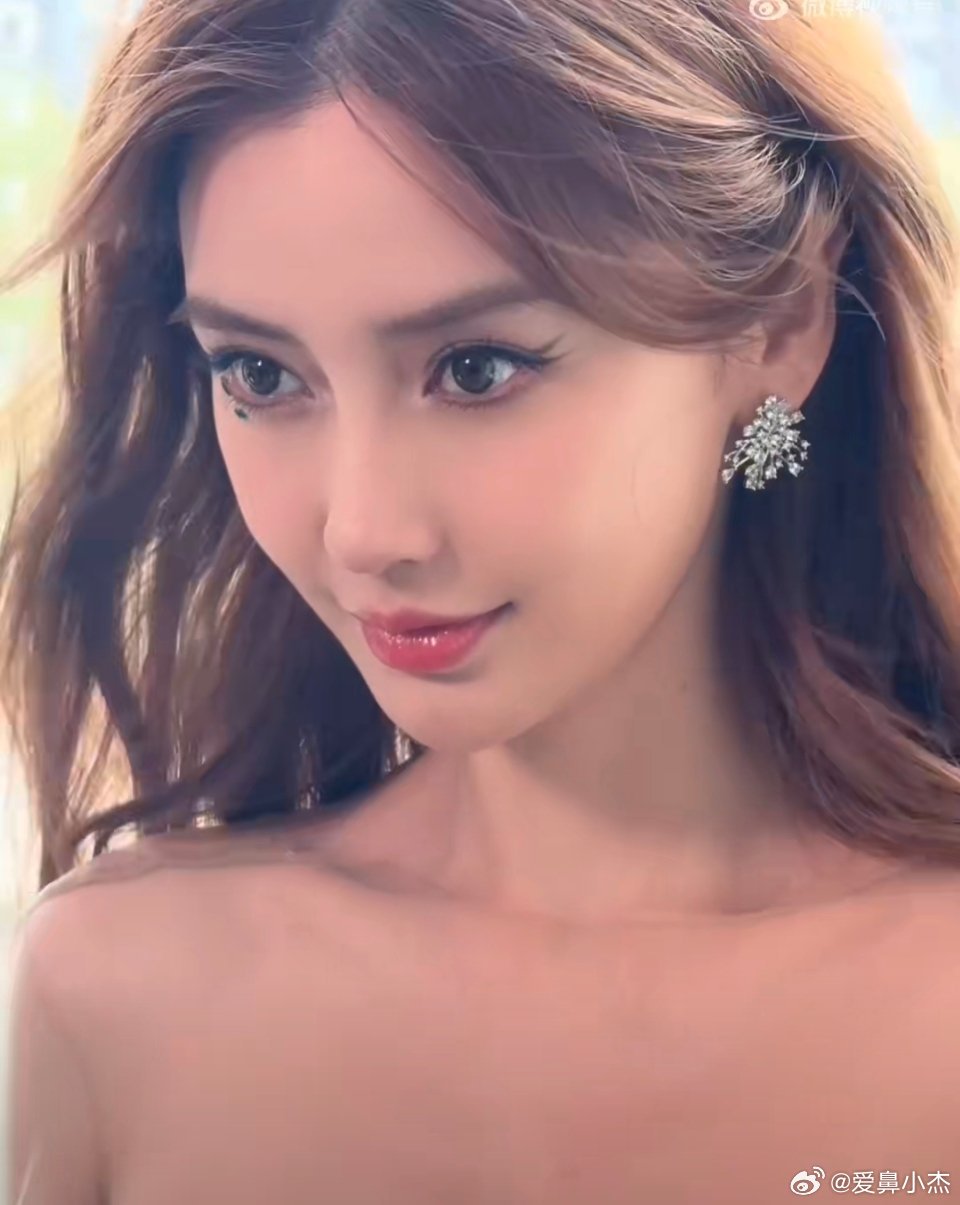 angelababy｜杨颖Angelababy巴黎时装周怼脸拍part2