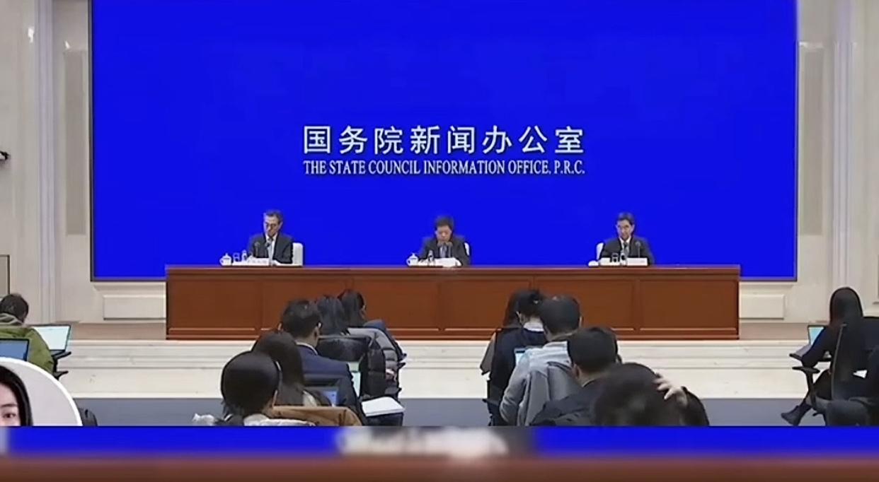 刚刚刷到一条大新闻，我看完直接愣住了！中国工程院官网悄悄更新院士名单，赵宪庚