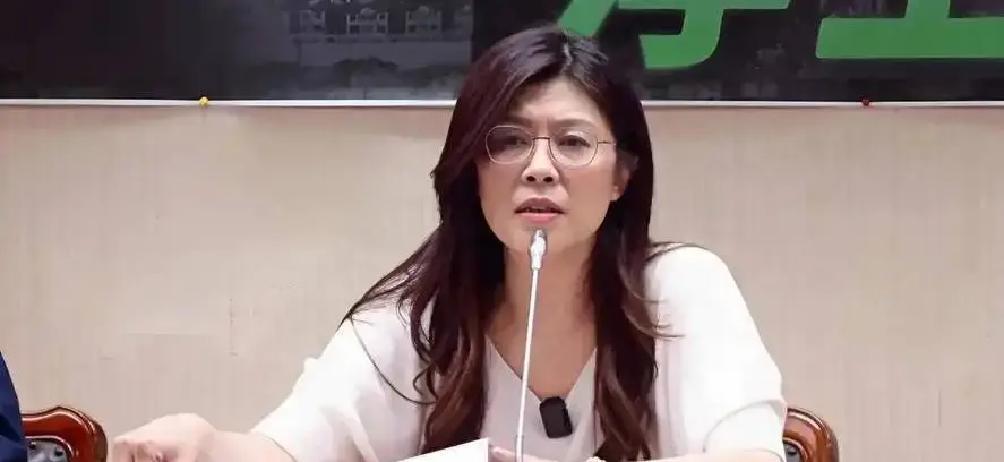 1月15日，台美刚刚敲定一份贸易协议，台湾企业承诺砸下2500亿美元直接在美国建