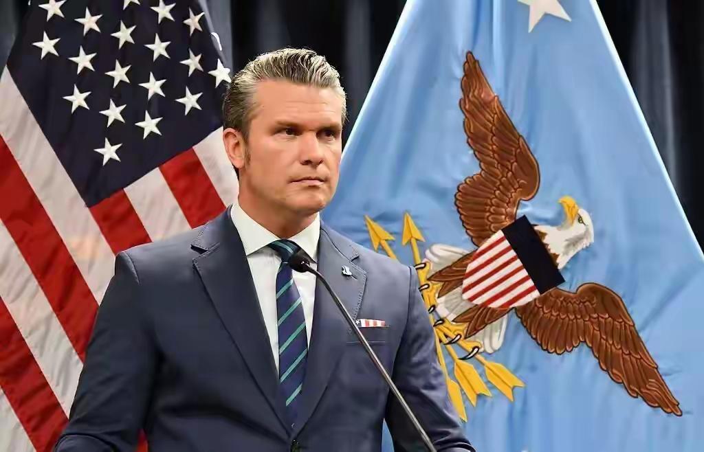 美军误炸伊朗小学致165名儿童遇难，防长被要求立刻下台，这事儿闹大了。美国参议