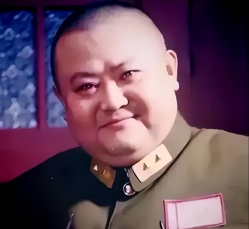 1948年10月，蒋介石密令“就地枪决范绍增”的电报刚锁进宣铁吾抽屉，