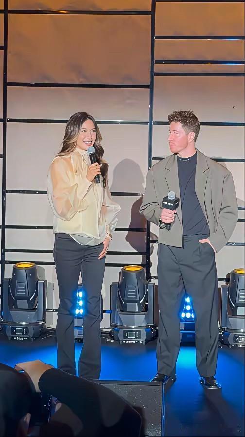 难怪国内很多人都想娶她，真人不仅长得漂亮，身材比例也很好！