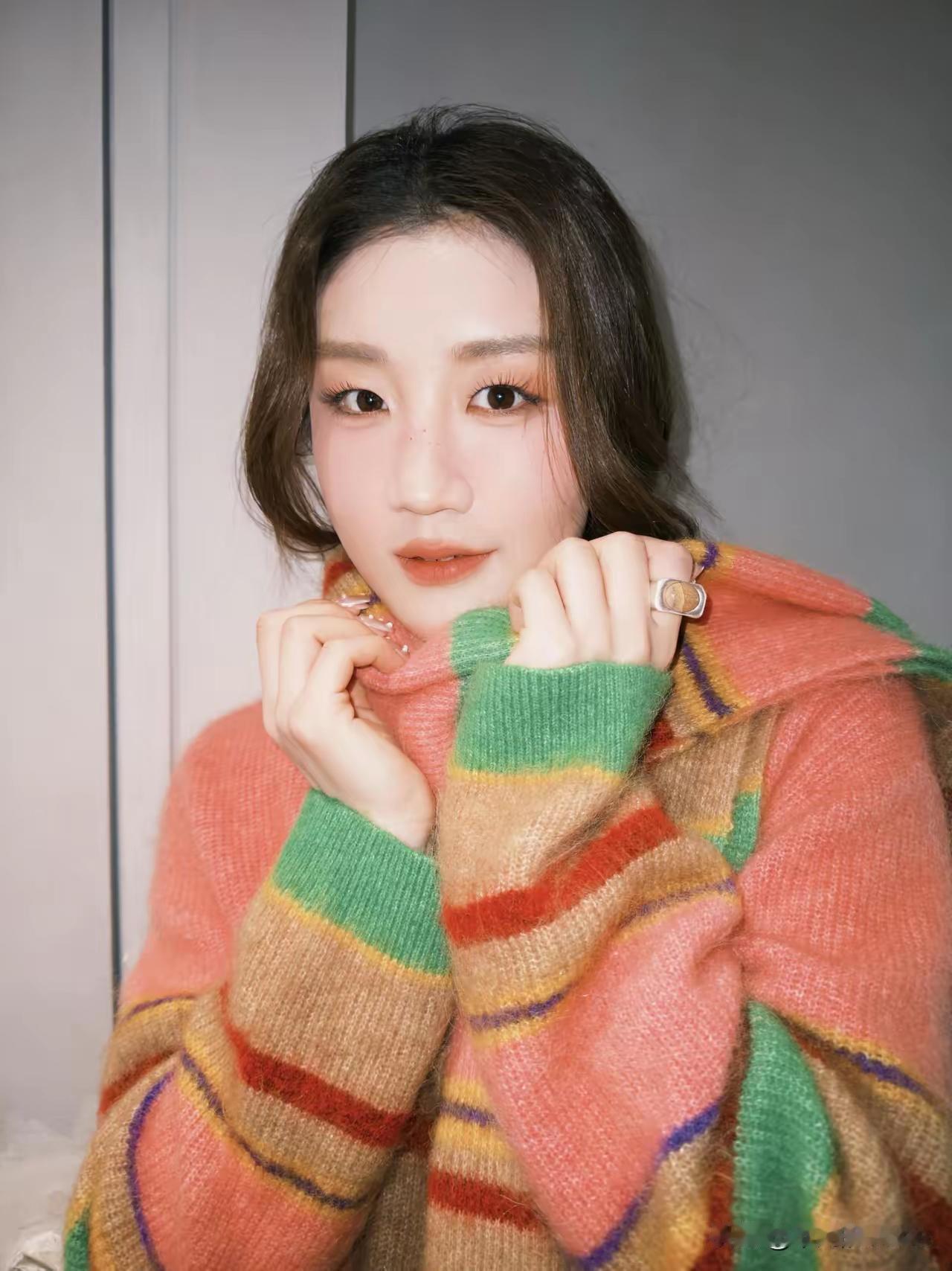 陈梦更新最新生活日常plog，惊艳球迷！今天陈梦更新了日常生活动态，一张比一张