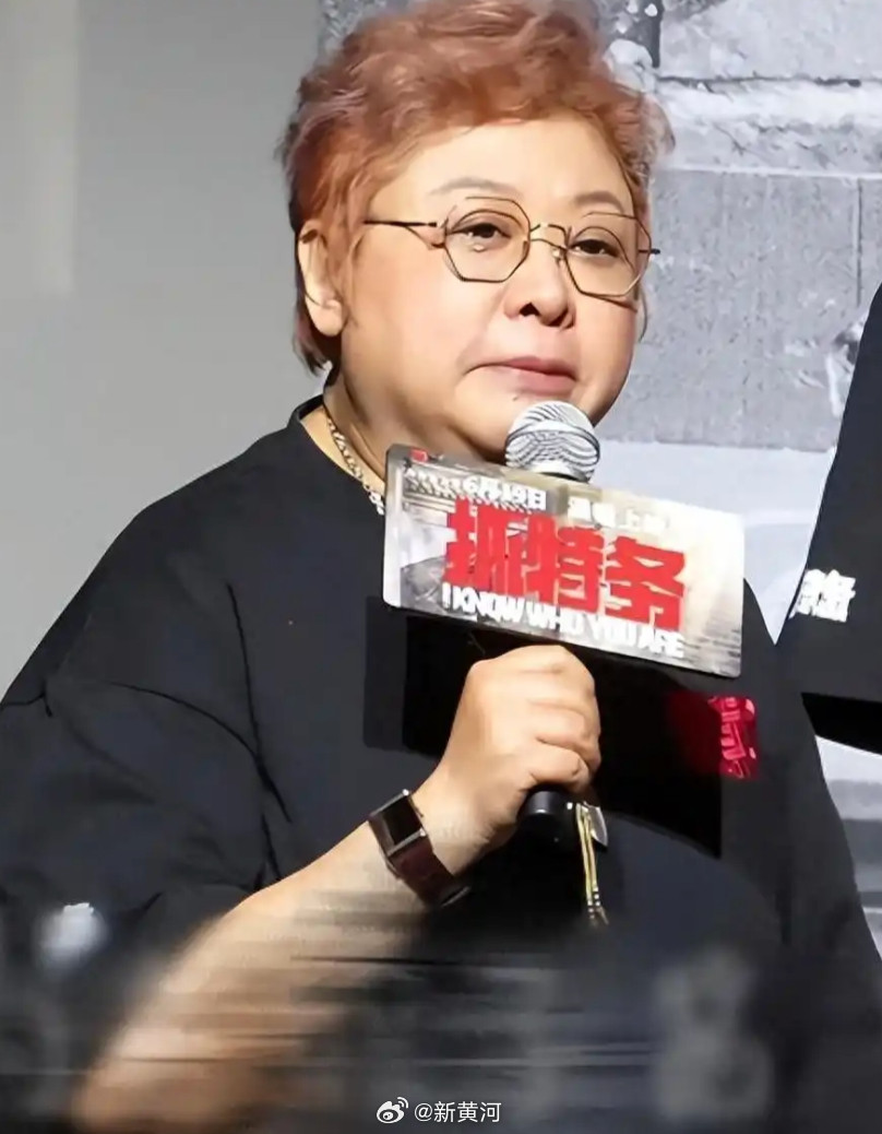 【#韩红就走个面儿言论道歉#】近日，因韩红在电影《抓特务》首映活动现场的言论，