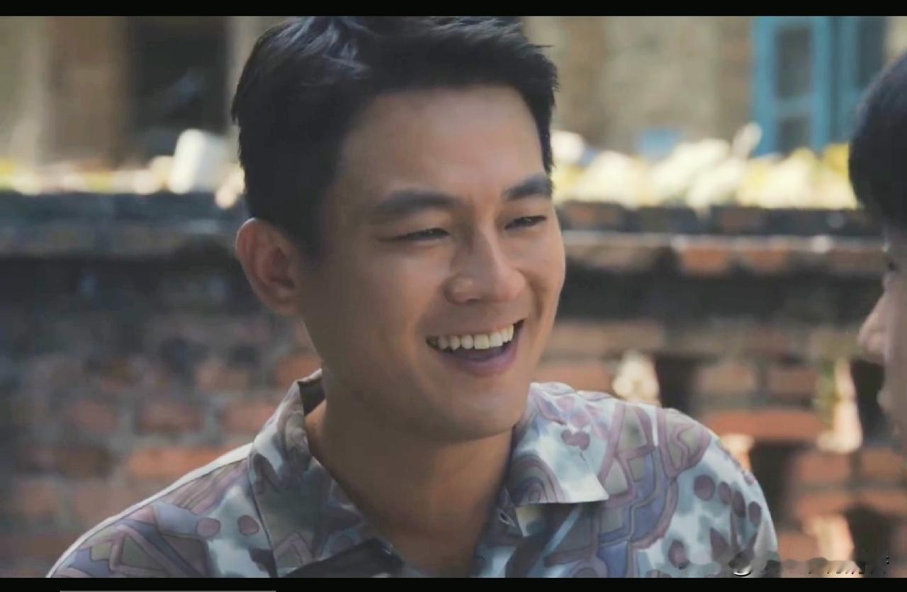 电视剧《交锋》中，不得不佩服朱应甲（祖峰饰演）的眼光，林看山（欧豪饰演）