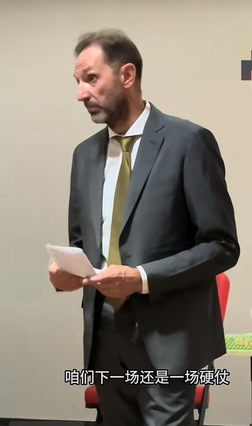 法莱卡斯把稠州带活了，但这个“双刃剑”问题不解决，季后赛难走远