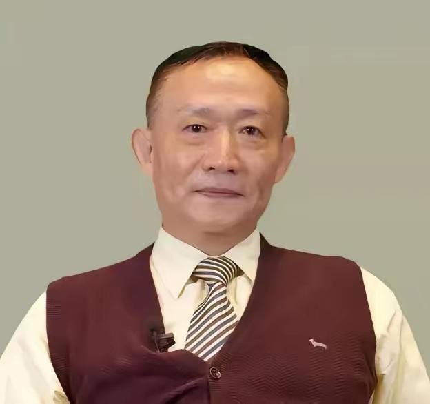 卢麒元这次是真的急眼了！卢麒元近几日几天频繁发声，他直言不讳地指出了一些海归专家