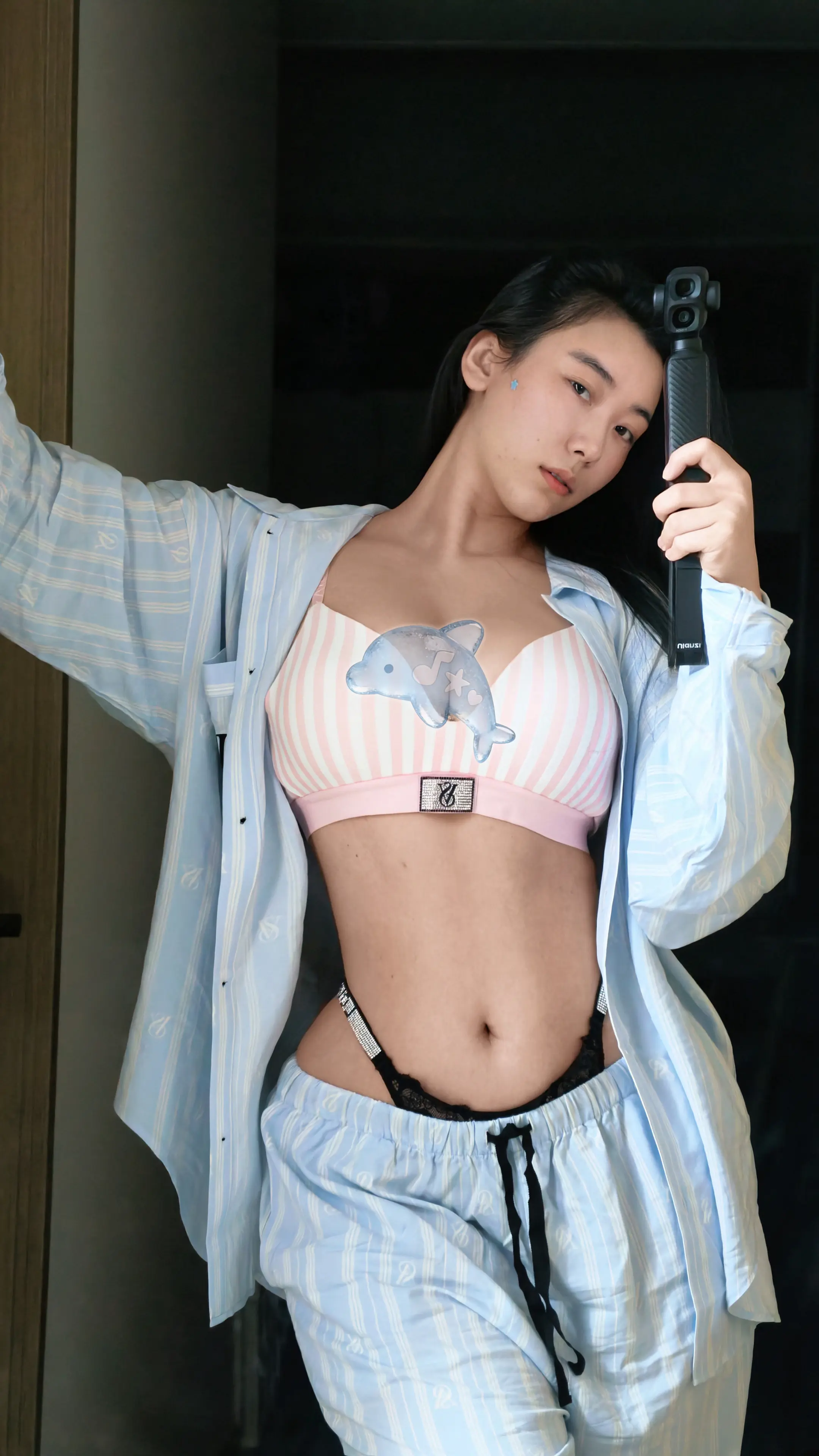 素颜才是姐的舒适区。
