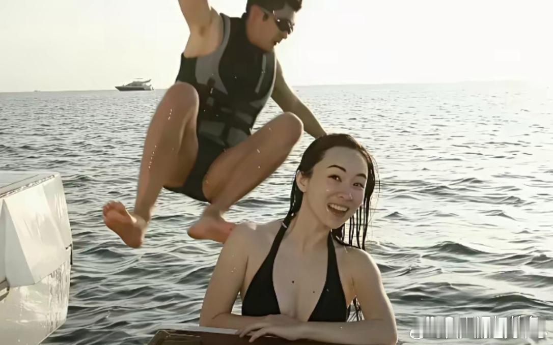 霍思燕可真漂亮。