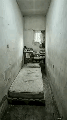 装修前一百块都难租，装修之后一千块