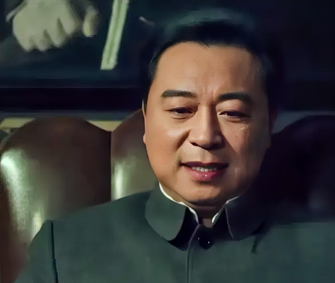 《沉默的荣耀》原来剧中的毛人凤，居然是他扮演的啊？还别说，他把毛人凤这个角色