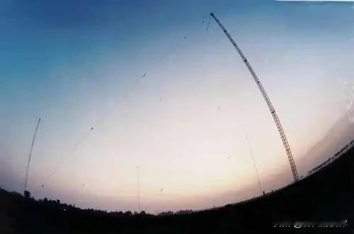 1980年广州军区惊现神秘电波！深夜发报直指护士宿舍，反特行动惊心动魄19