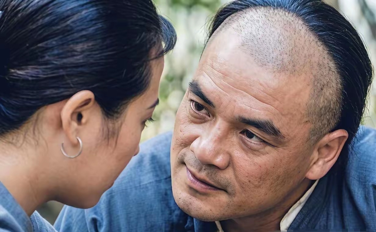 许晴年轻时候不好看，皇城根儿里边不如大宋佳漂亮不如肖雄有气质，年纪大了少妇味儿出来才变漂亮的《狂》女