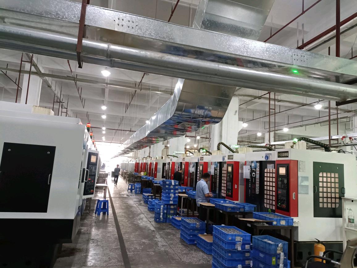 我村里一户人家，在广东惠州开家五金厂，全家人在惠州，常年不回家，村里的白事从来不