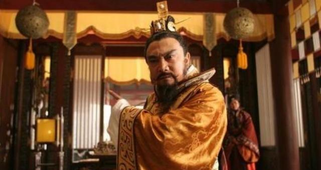 时间来到912年，后梁太祖朱温自知时日无多，便对侍寝的儿媳王氏说：「去把你丈夫朱