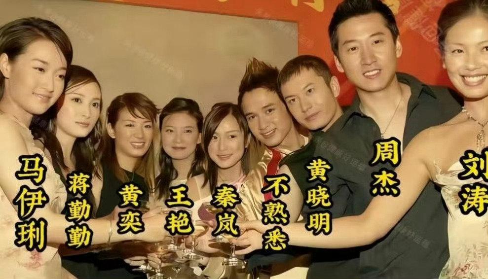 这个阵容，怕是再也看不到了吧！而且那时候大家都是原装脸～早期偶像天团古巨基的这