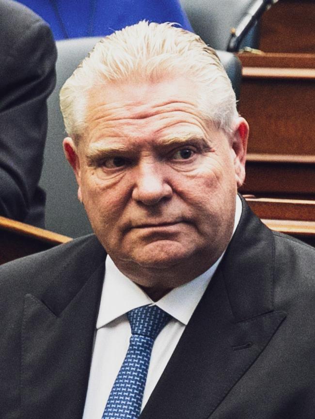 加拿大总理恐做梦也没想到，刚跟中国签完协议回国，迎接他的不是掌声，而是全国最大省