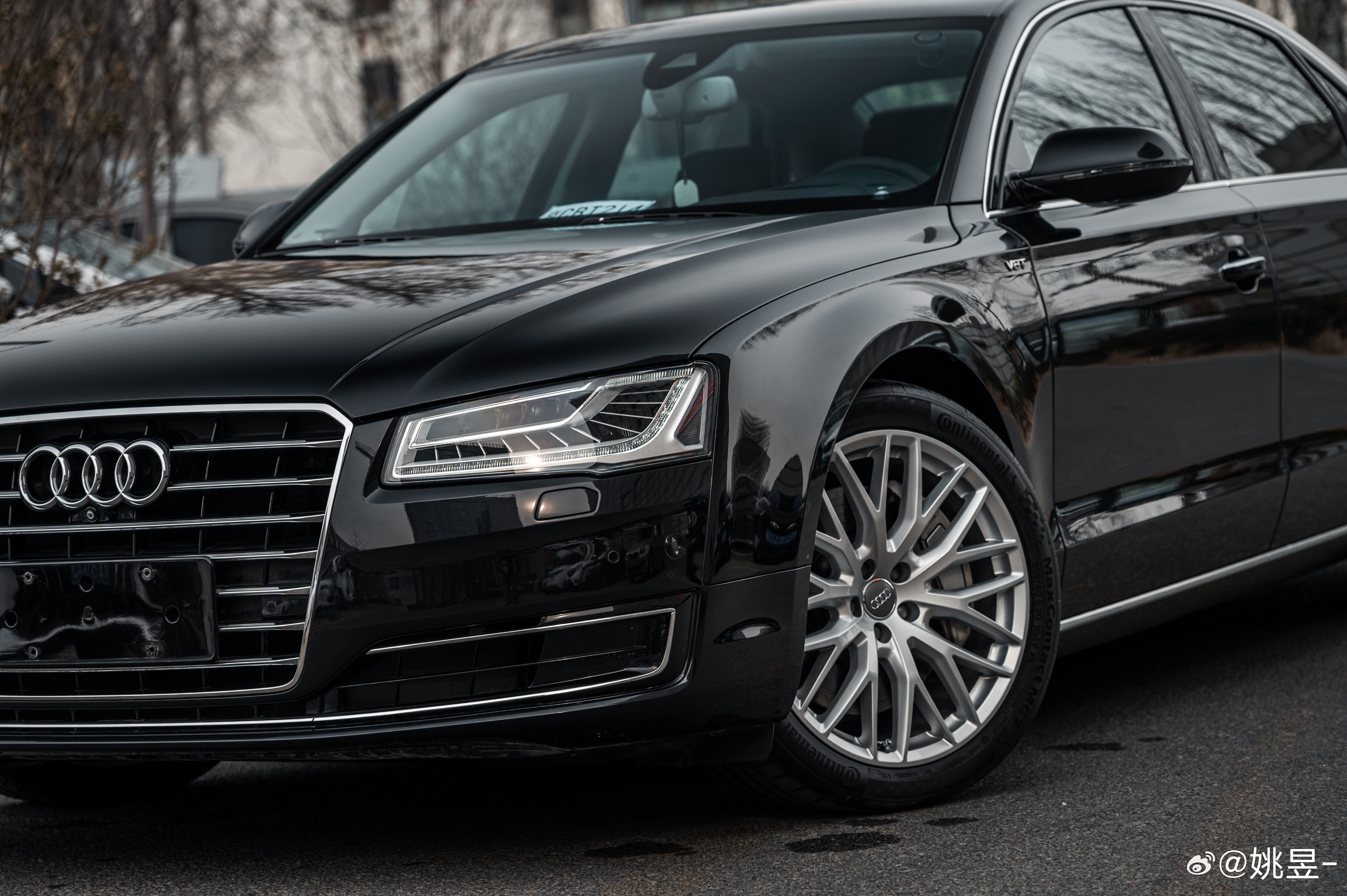 哈哈哈，换新鞋的买家秀我自己舍不得买鞋，但每次买二手车换轮胎真是强迫症！！给A8