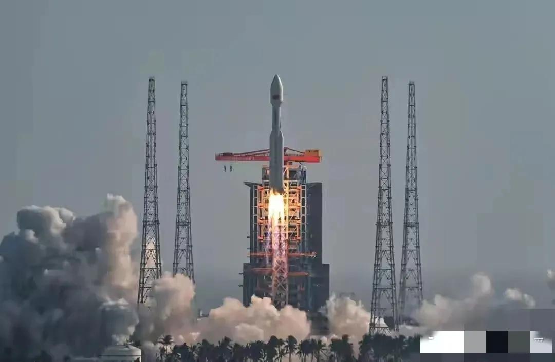 太燃了！我国卫星互联网再传捷报，长征八号甲一箭定天，这场太空卡位赛我们稳了！