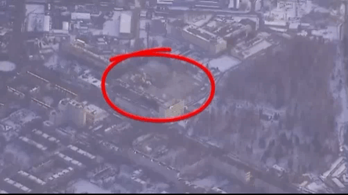 *乌军使用数枚“风暴阴影”巡航导弹打击布良斯克“克雷姆尼・埃尔”微电子军工