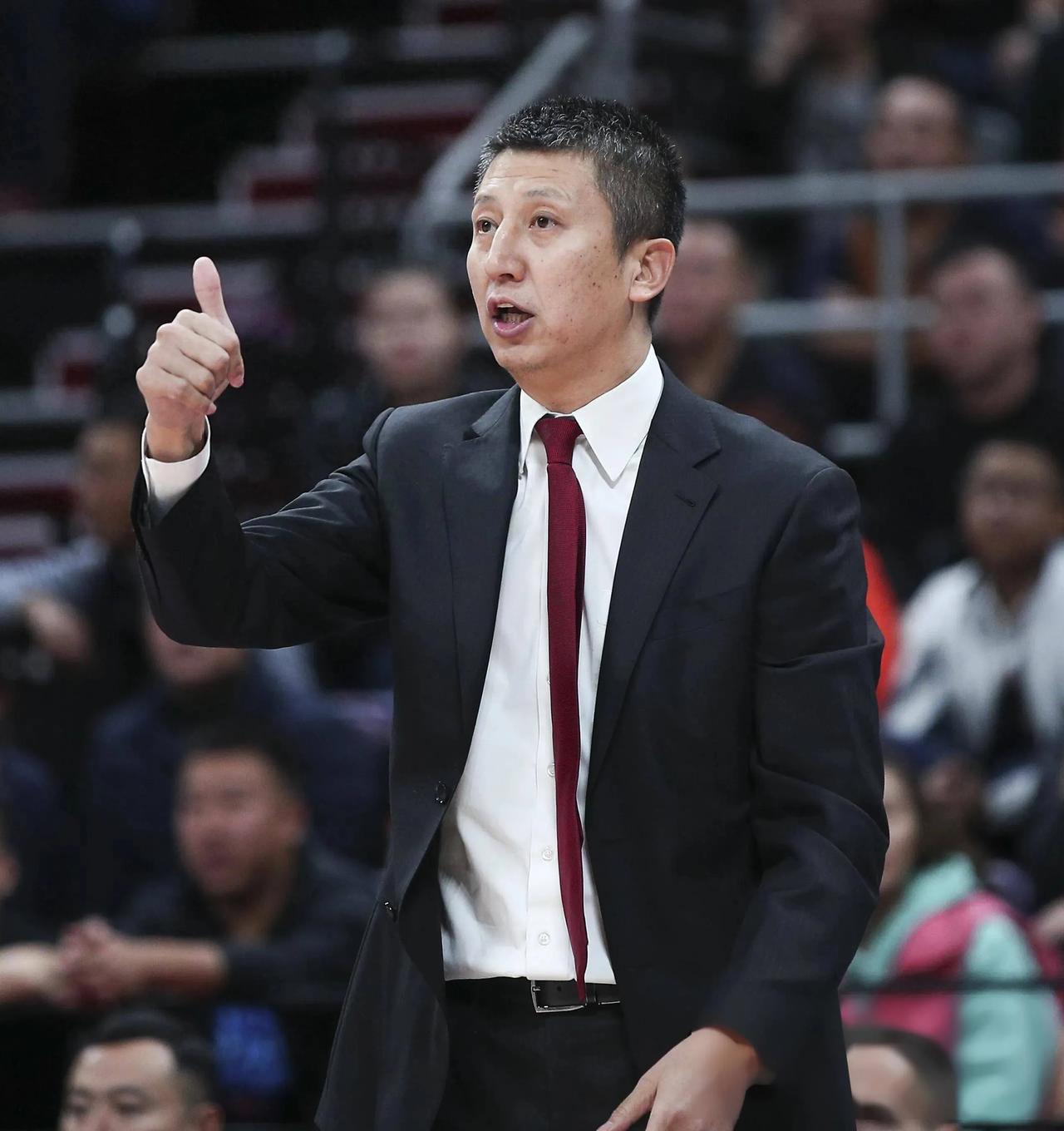 中国篮球协会领导名单：主　席：郭振明副主席：王芳、刘培俊、杨阳（CBA公司董