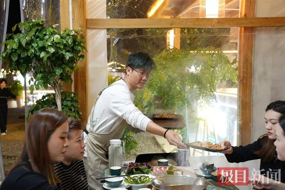 80万欠款压不垮！退伍军人用诚信画像：这才是真男人河南南阳，退伍军人王磊（