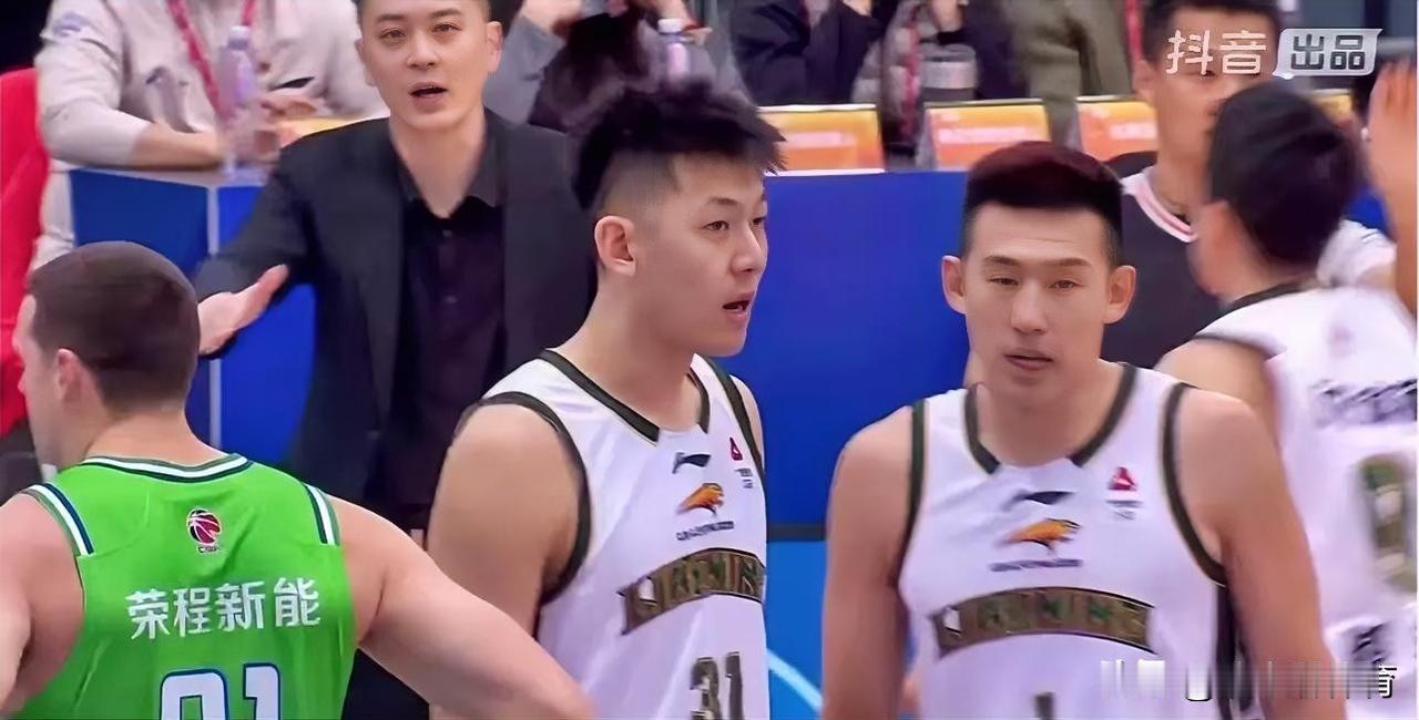 不负众望，辽篮12分客场战胜天津队，赛后传来三个好消息，一个坏消息。好消息一，