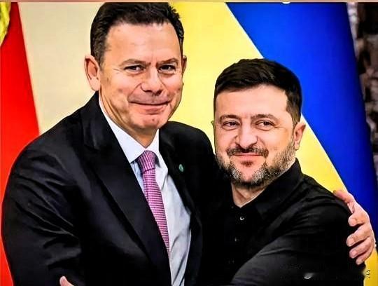 快讯！泽连斯基曝两大消息，据央视12月21日报道，泽连斯基和到访的葡萄牙总理