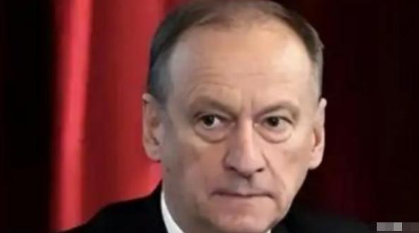 美为何不跟中国打？德国军事专家的一番话，回答了这个问题，他直言，如今中国的军事力