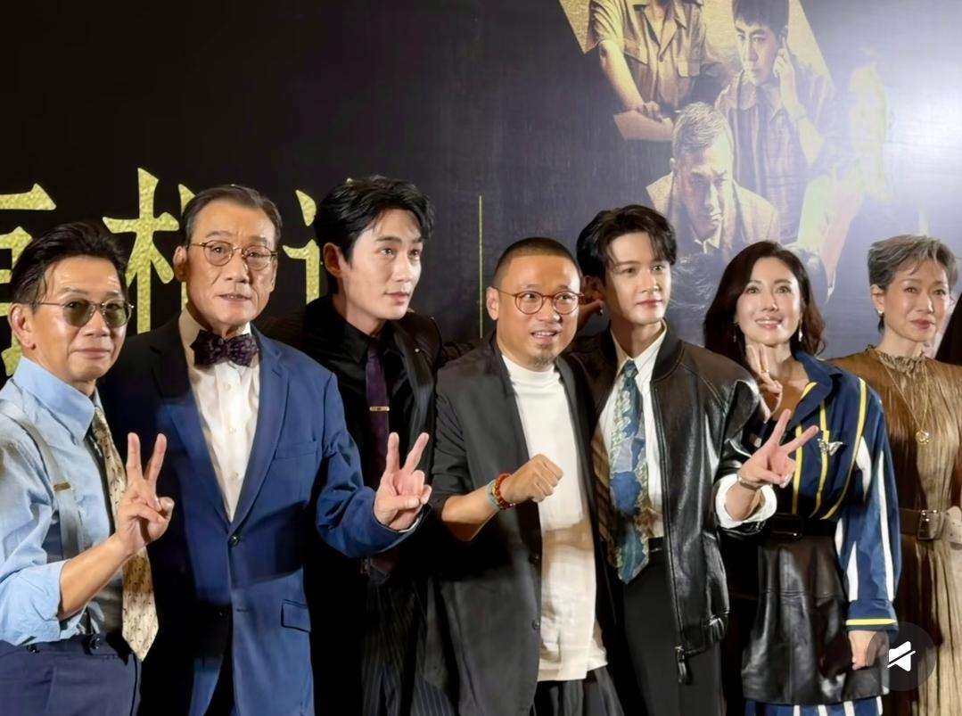 看了这两天关于《空枪》的路演，再一次感叹，檀健次的语言表达能力好强。每一个问题用